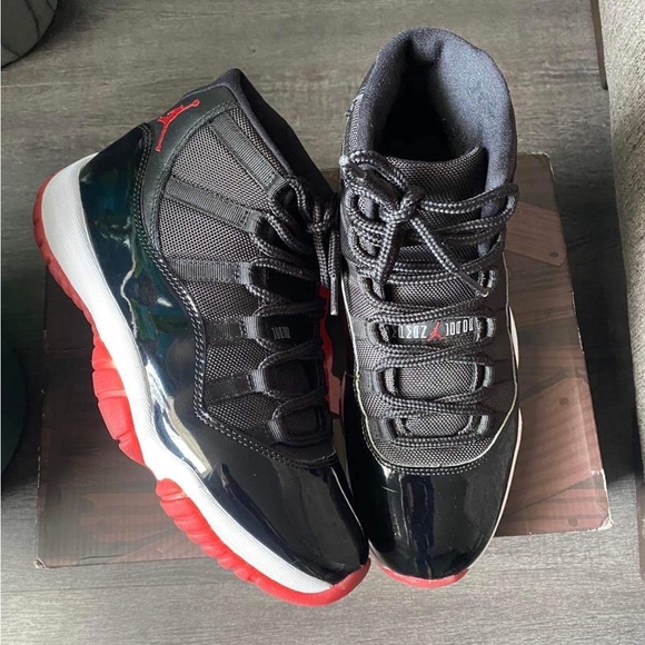 Jordan Bred 11 - Picture 3 of 7